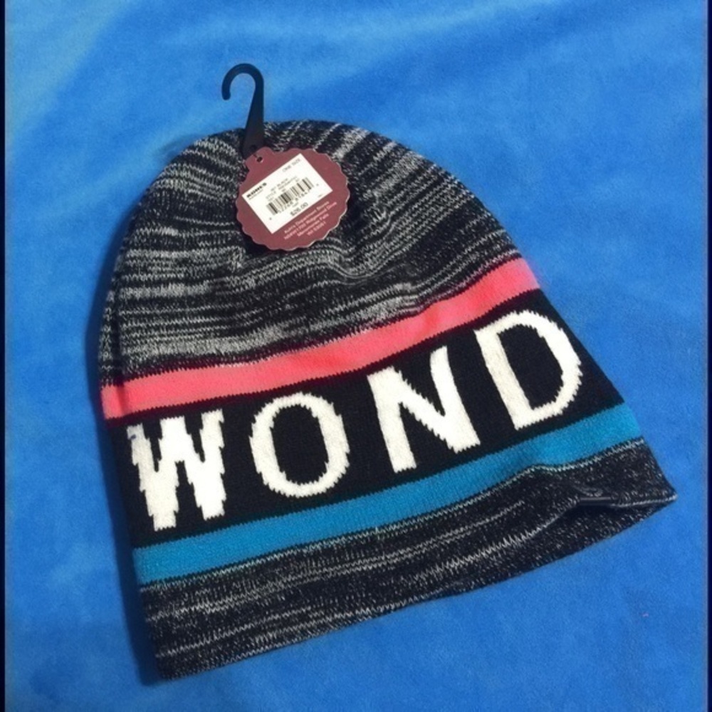 "Wonderful" Men women Warm Bennie statement hat